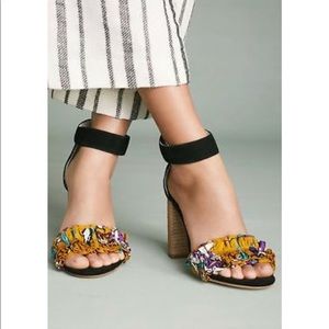 NIB Jeffrey Campbell Lindsay Heel 9